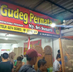Gudeg Permata ramai pengunjung